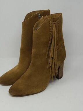 Charles By Charles David Tan Suede Fringe Ankle Boots Size 7 * 3.5 Inches Heel